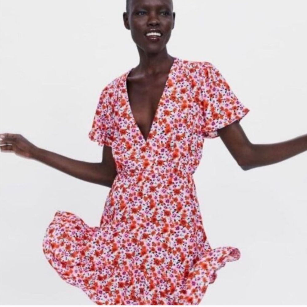Zara Flirty Floral Print Mini Dress
